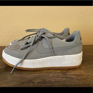 Nike Air Force 1 Sage Low Platform